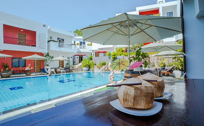 Relax and Enjoy with Peaceful Swimming Pool